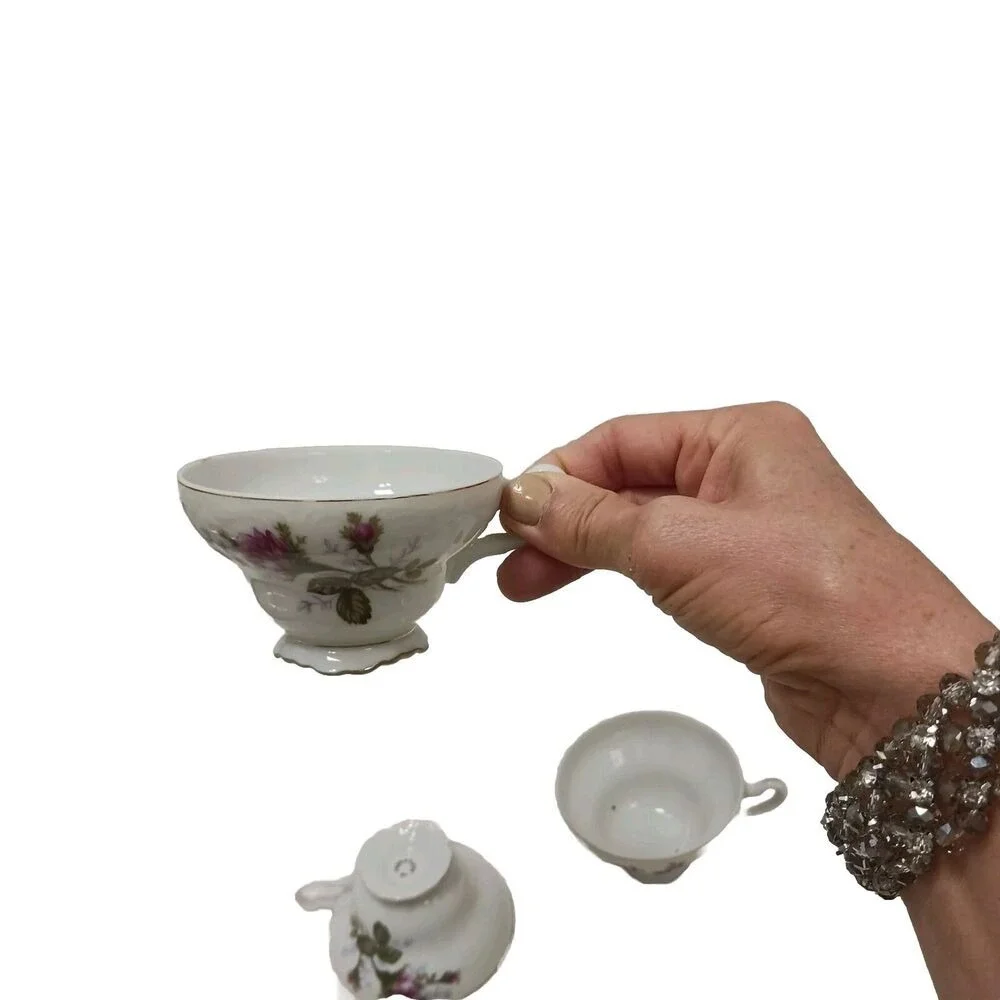 Japan Moss Rose 4 Tea Cup SET with Saucers Made In Handpainted Porcelain VINTAGE
